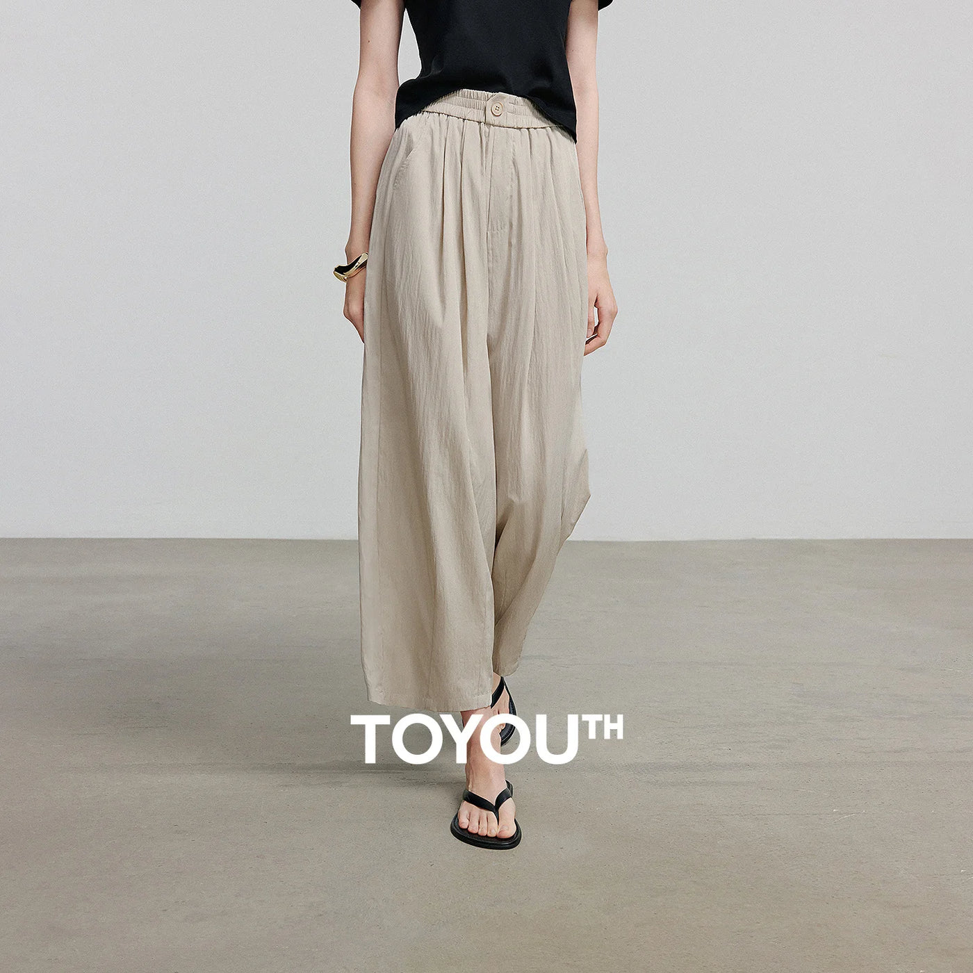 Calça Wide Leg Feminina Texturizada com Pregas