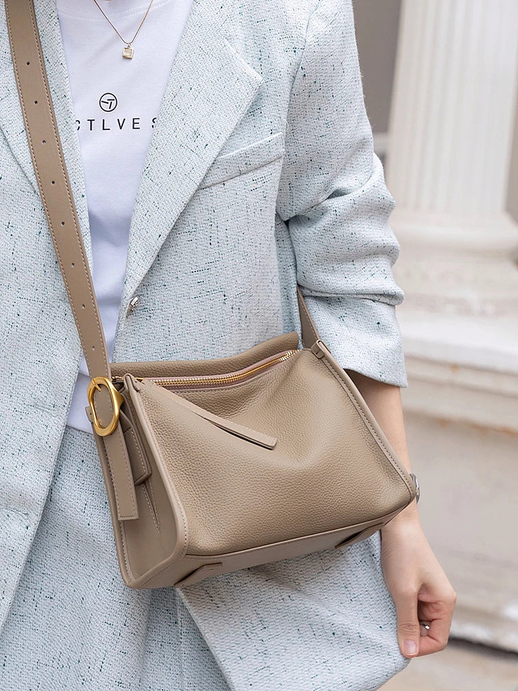 Bolsa Transversal Feminina em Couro Legítimo Vintage Grande Capacidade