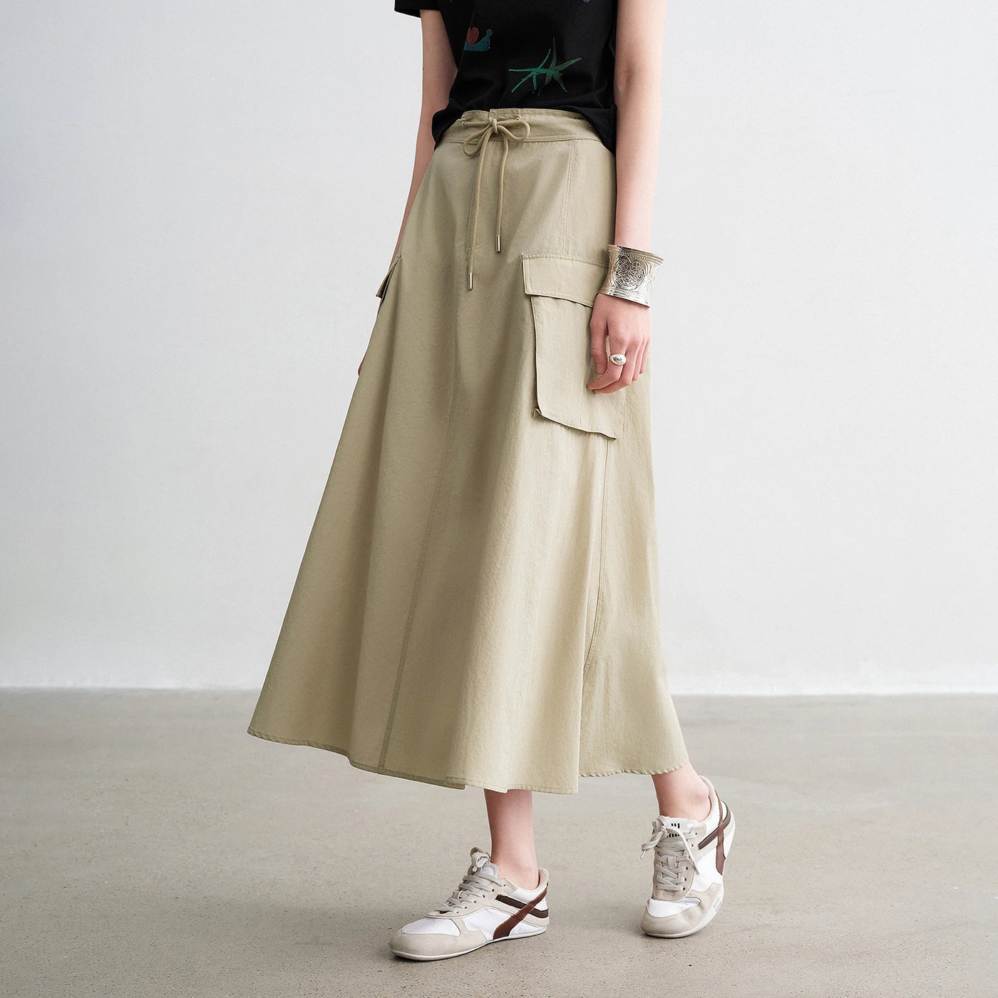 Saia Midi Feminina Cargo Evasê