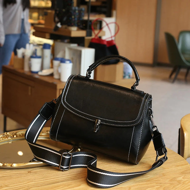 Bolsa Transversal Feminina Vintage de Couro Legítimo Café Minimalista Quadrada
