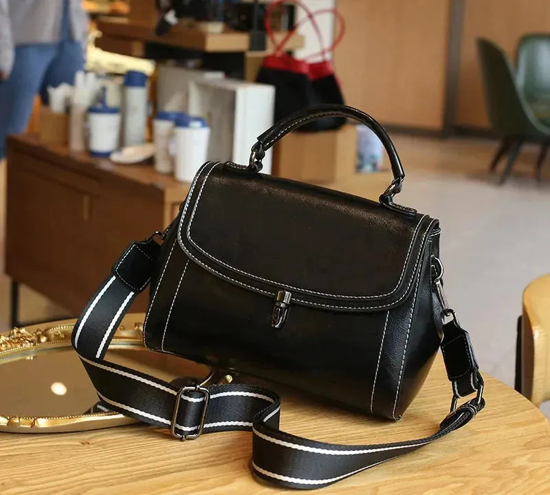 Bolsa feminina vintage de couro legítimo estilo carteiro quadrada minimalista marrom