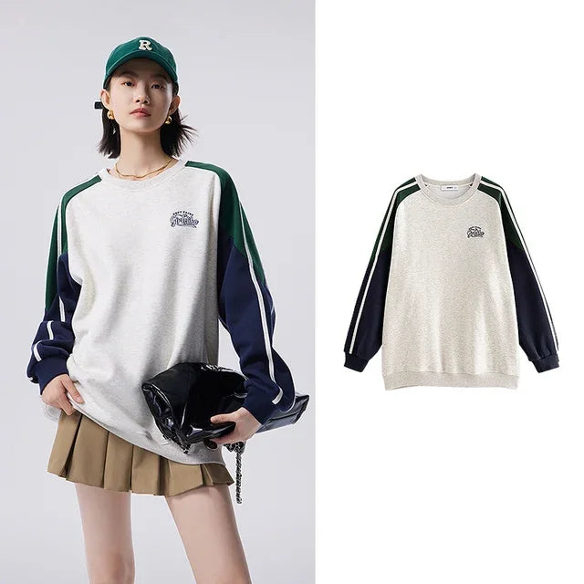 Moletom Feminino Esportivo com Costuras Contrastantes