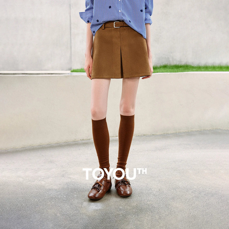 Short Saia Feminino Suede com Pregas e Cinto