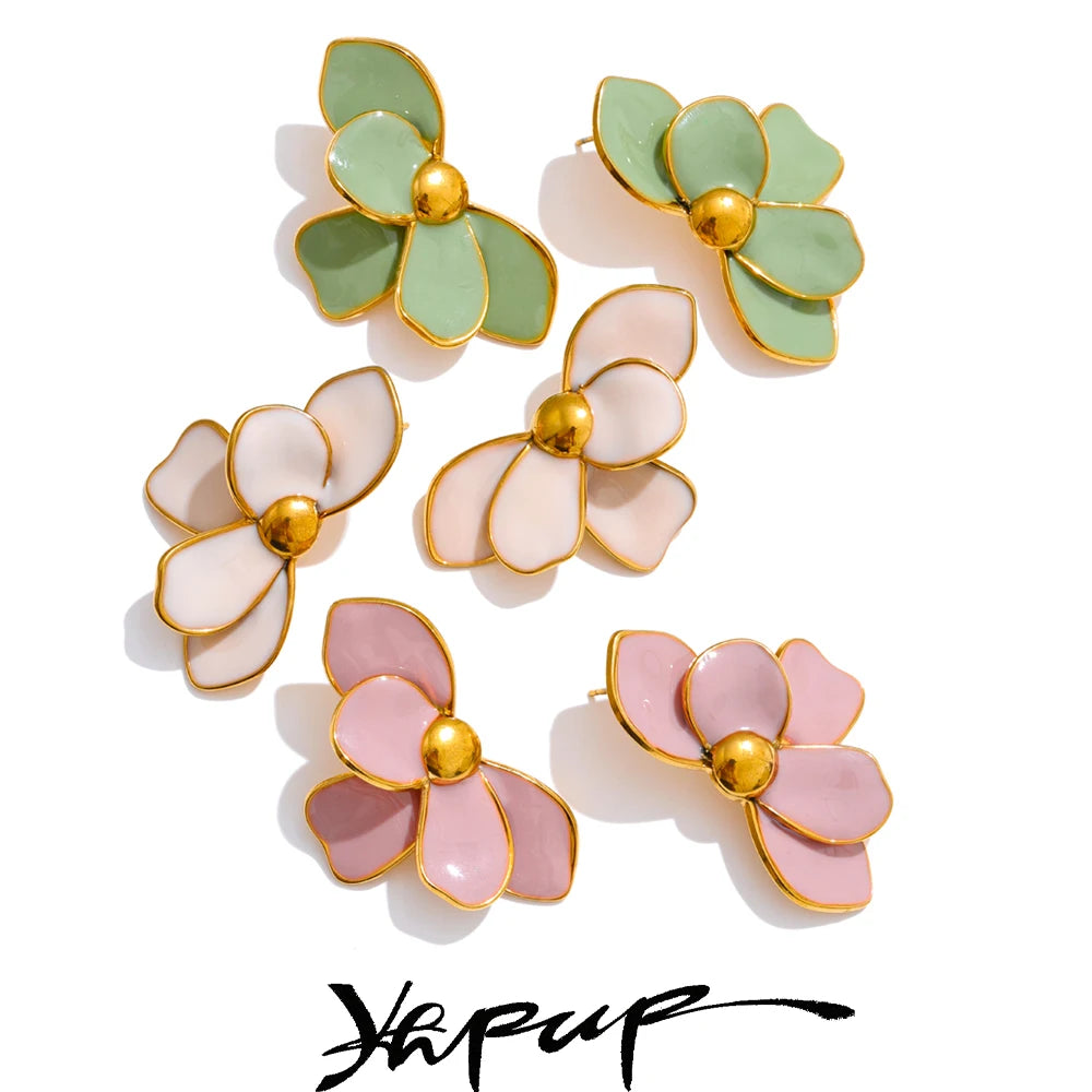 Brinco Flor de Pétalas Esmaltadas