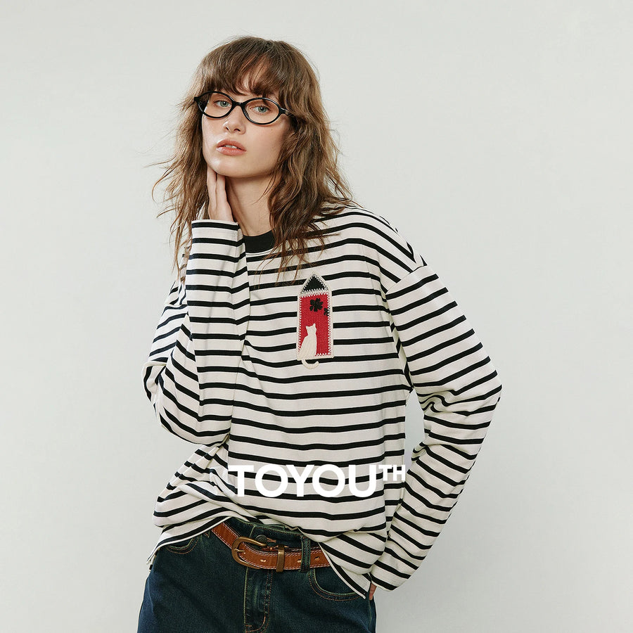 Blusa Feminina Manga Longa com Bordado Gato