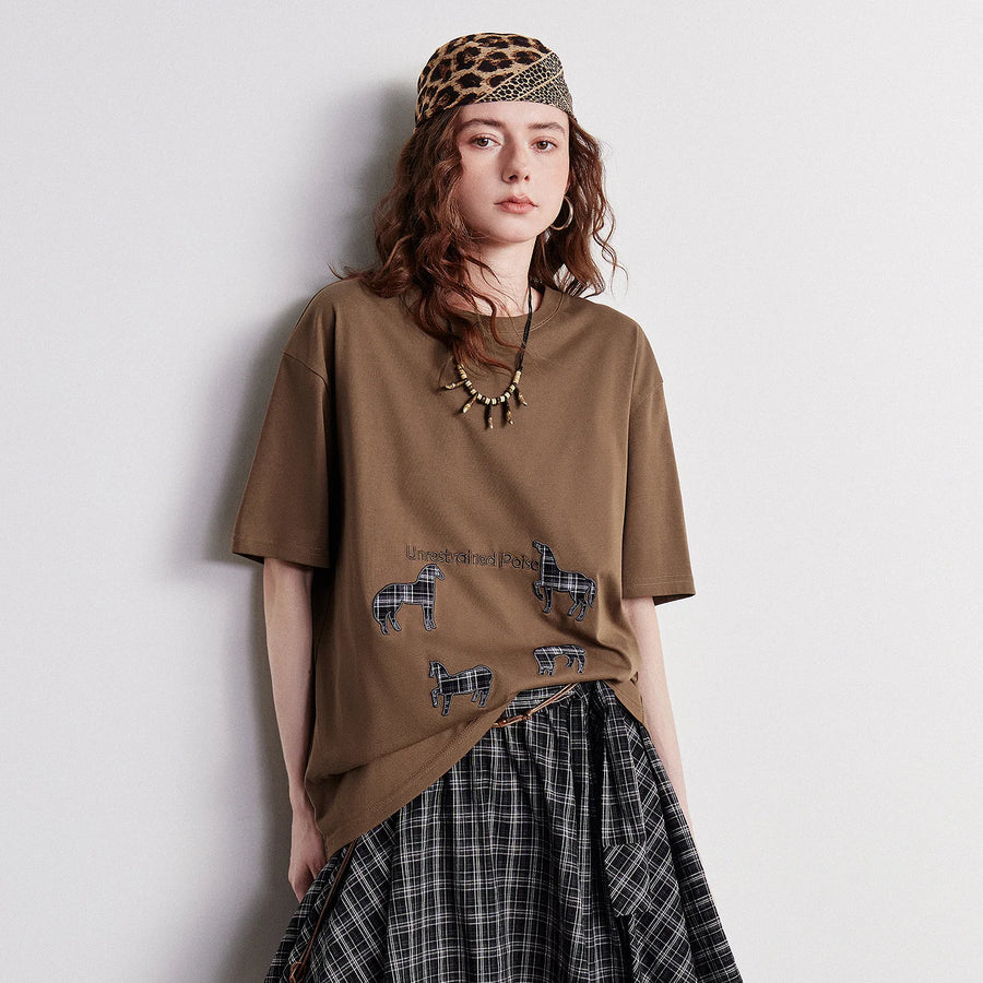 TOYOUTH Women's Brown Plaid Horse Embroidery Cotton T-Shirt 2026 Summer New Crew Neck Drop Shoulder Loose Tee
