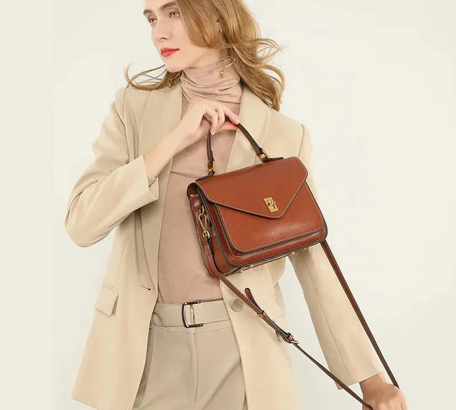 Bolsa feminina de couro legítimo vintage pequena verde 2025 estilo carteiro