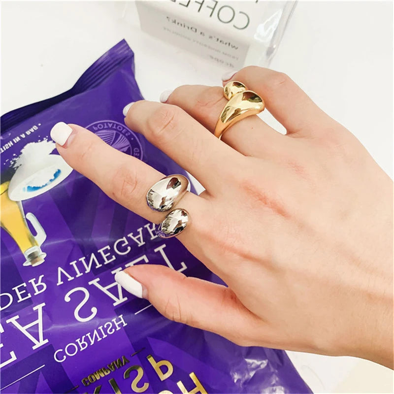 Anel Dome Largo Escultural com Banho Ouro 18K