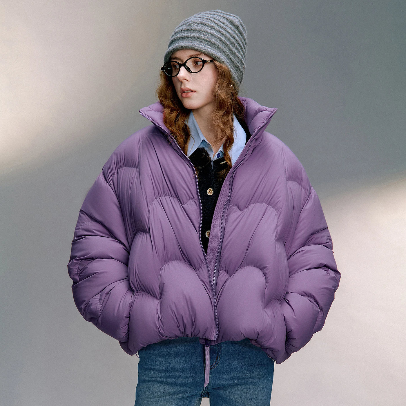 Jaqueta Puffer Feminina Leve com Gola Alta e Ondas