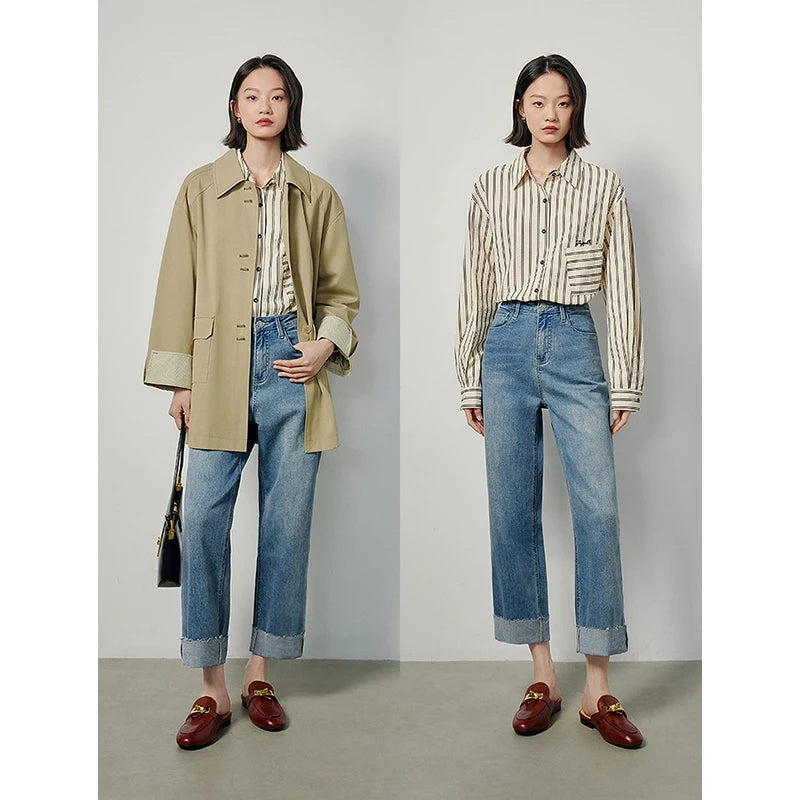 Calça Jeans Feminina Reta Cropped com Patchwork