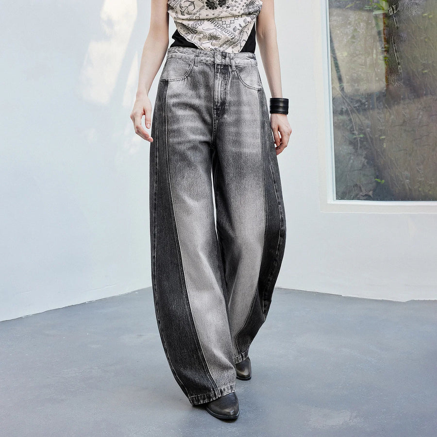 Calça Jeans Feminina Barrel Cintura Alta com Recortes