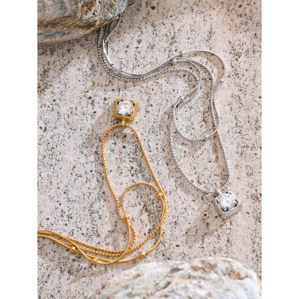 Colar Feminino de Camadas Gota com Zircônia em Aço Inoxidável 5