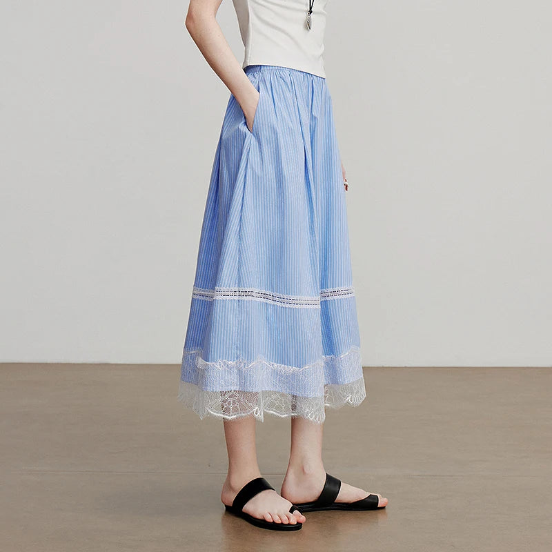 Saia Midi Feminina com Renda Patchwork