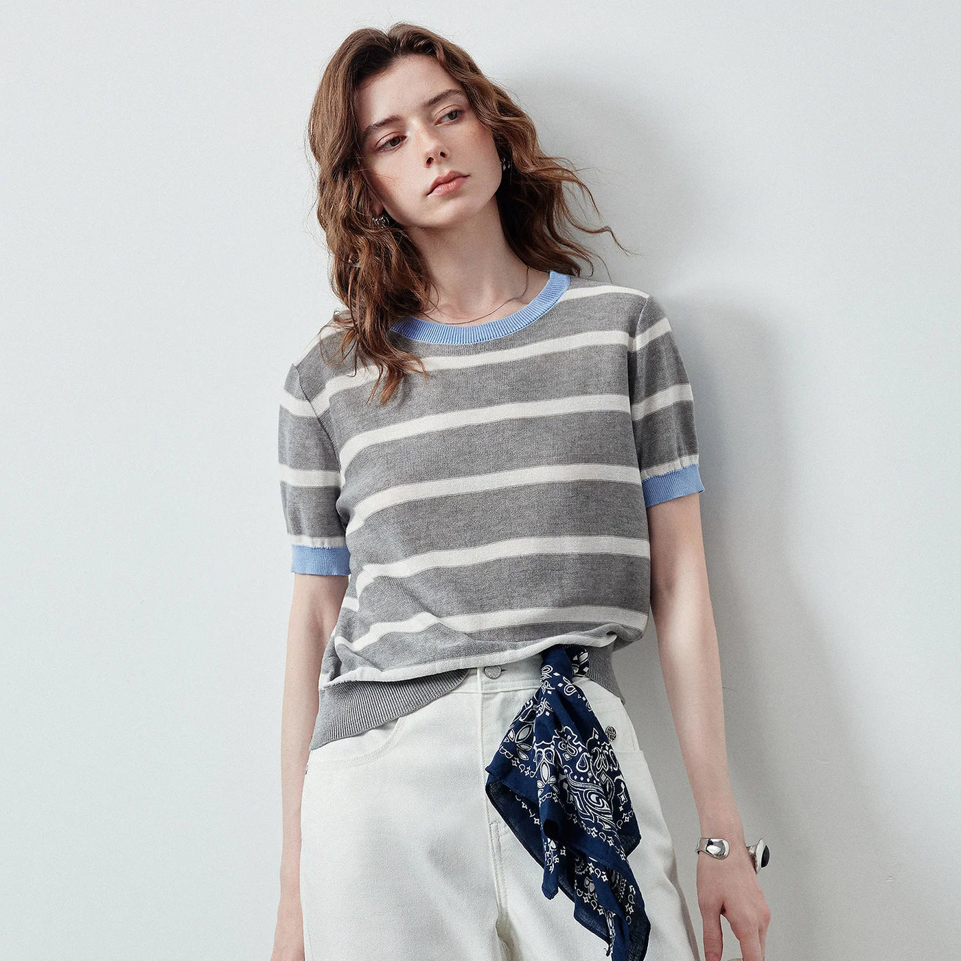 Blusa Feminina de Liocel Listrada Manga Curta