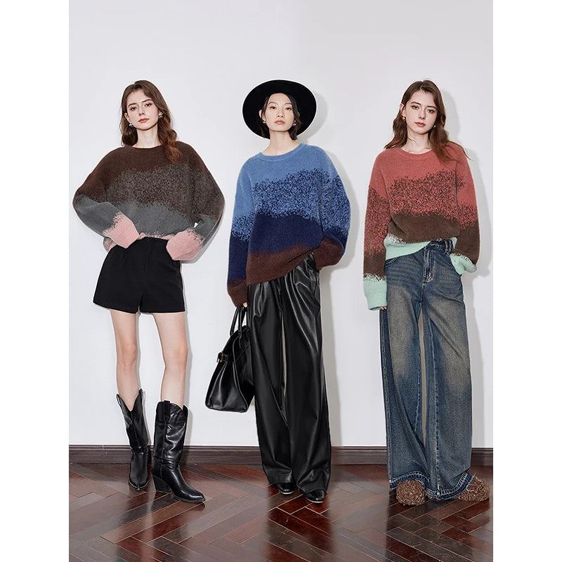 Suéter Feminino Degradê com Gola Redonda e Manga Longa