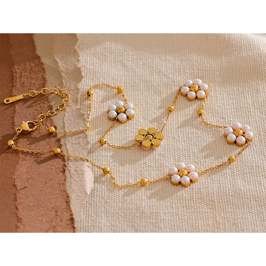 Colar Feminino Flor com Pérola em Aço Inoxidável