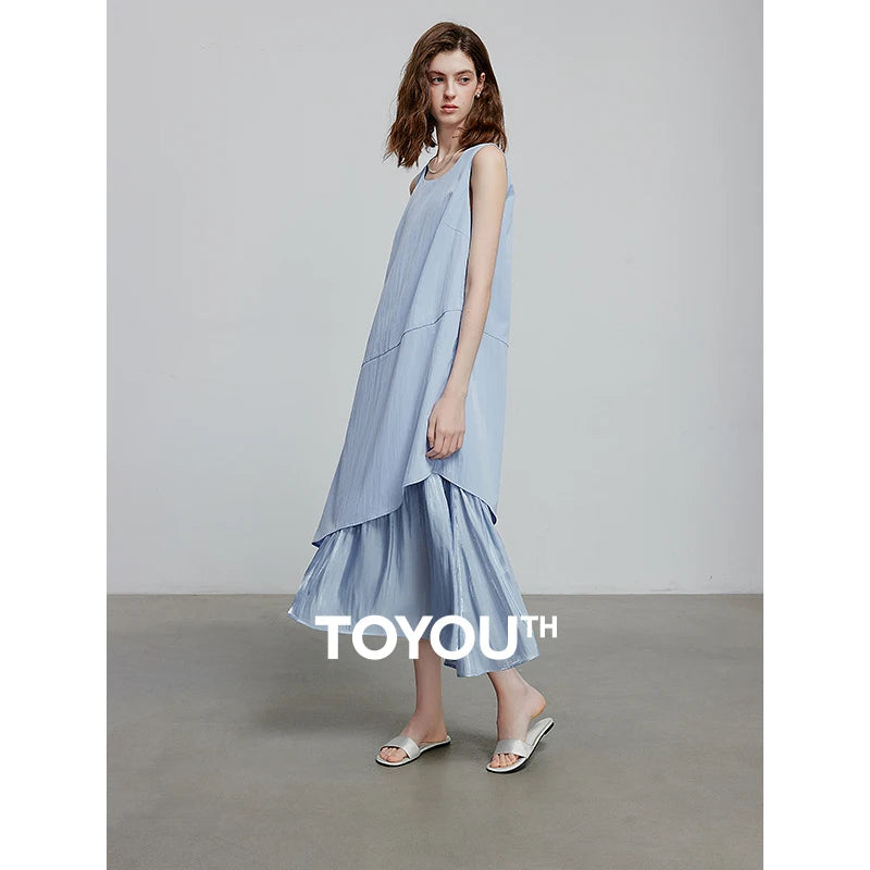Vestido Midi sem Manga com Saia Evasê