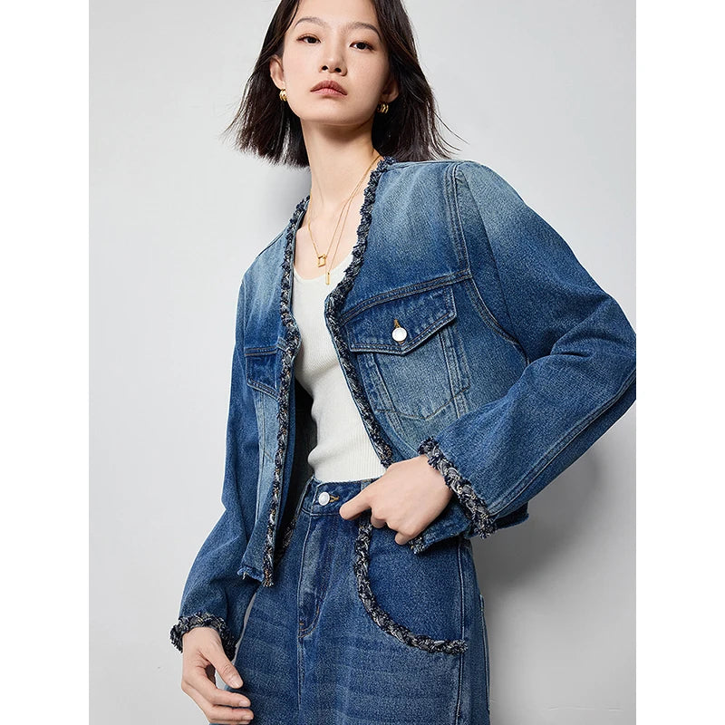 Jaqueta Jeans Feminina Cropped com Lavagem