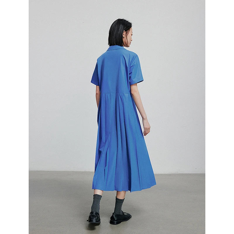 Vestido Midi com Decote Duplo e Bolsos