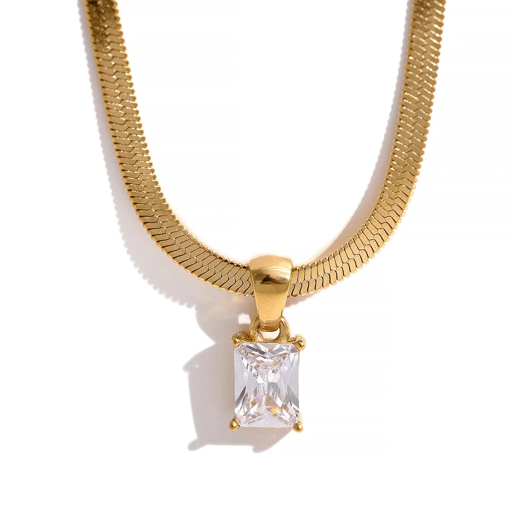 Colar Feminino Quadrado com Zircônia em Aço Inoxidável 3 Branco