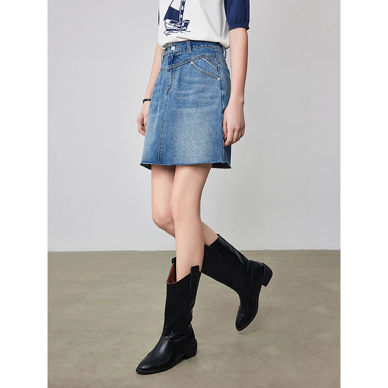 Saia Jeans Curta Feminina com Bolsos Cintura Alta