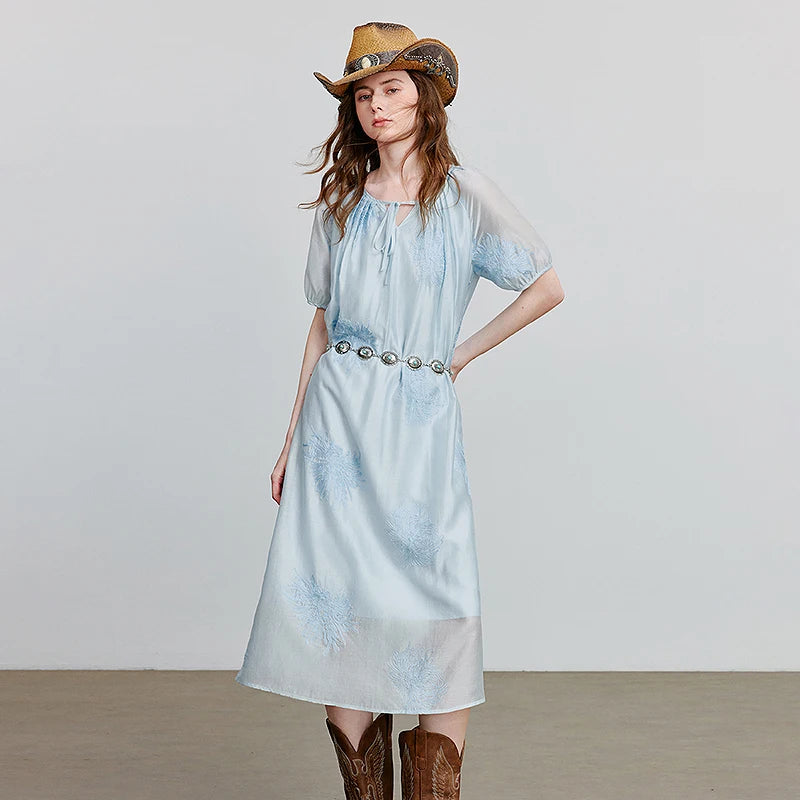 Vestido Midi Floral Bordado Manga Raglan