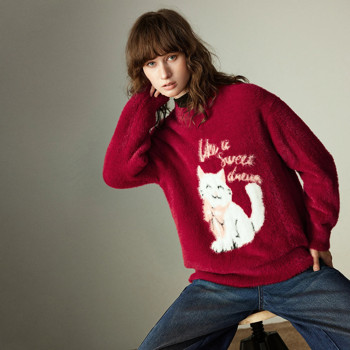 Suéter Vermelho Peluciado com Jacquard de Gato