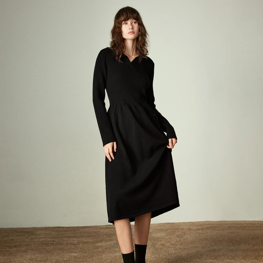 Vestido de Malha Midi Preto Manga Longa