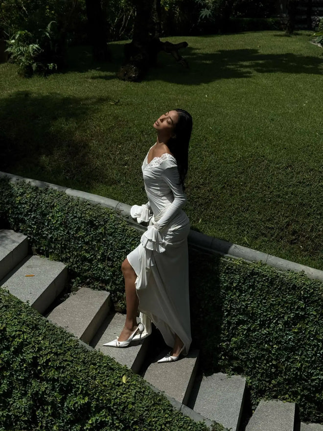 Elegant Curvy White Long Sleeve Dress Women's Sexy V Neck Lace Backless Maxi Dresses Winter Autumn Evening Female Clothing 2026