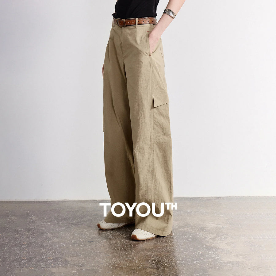 Calça Cargo Feminina Wide Leg com Múltiplos Bolsos