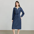 Vestido Utilitário com Capuz e Recortes Efeito Jeans