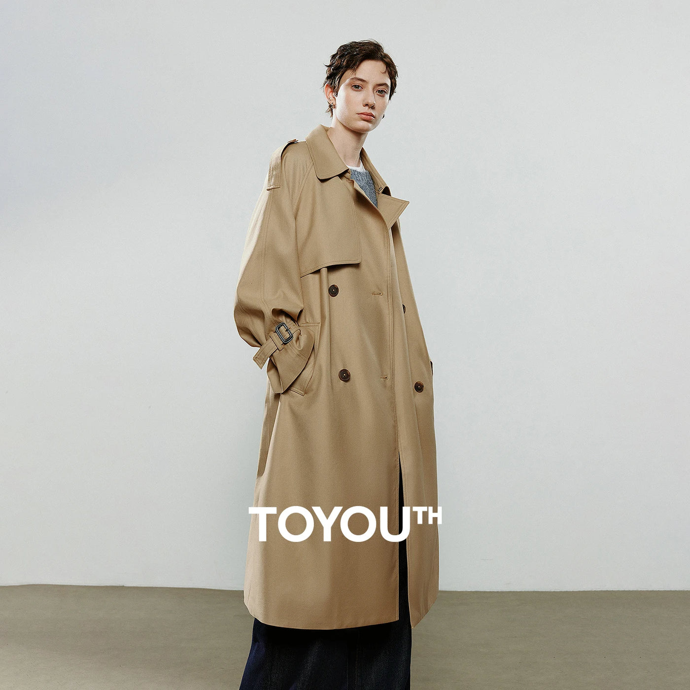 Trench Coat Feminino Midi com Abotoamento Duplo