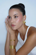 Brinco de Pino Vintage com Banho Ouro 18K