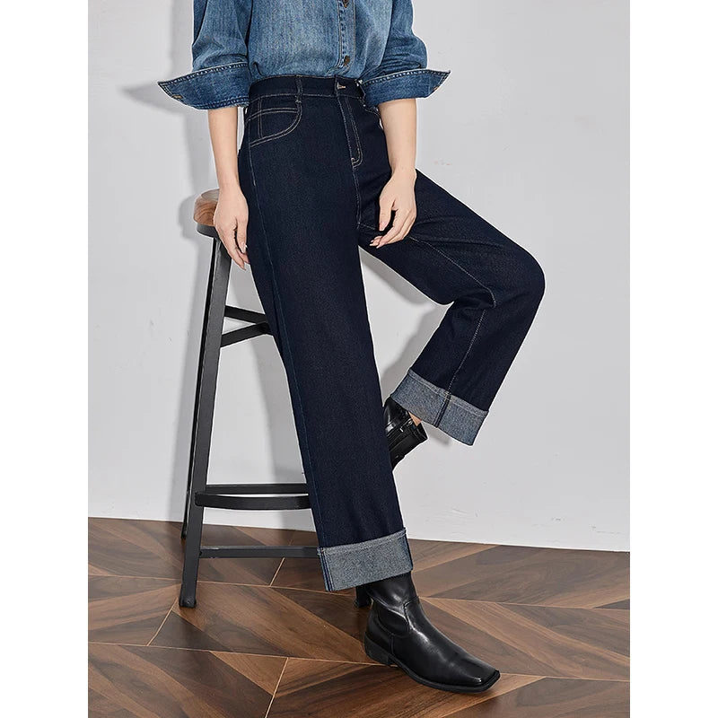 Calça Jeans Feminina Reta Cropped com Barra Dobrada