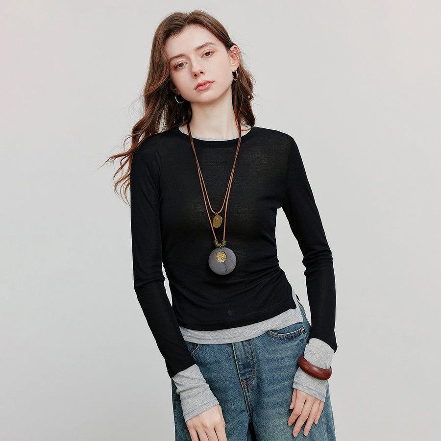 Blusa Feminina Efeito Duas Peças com Pregas Manga Longa