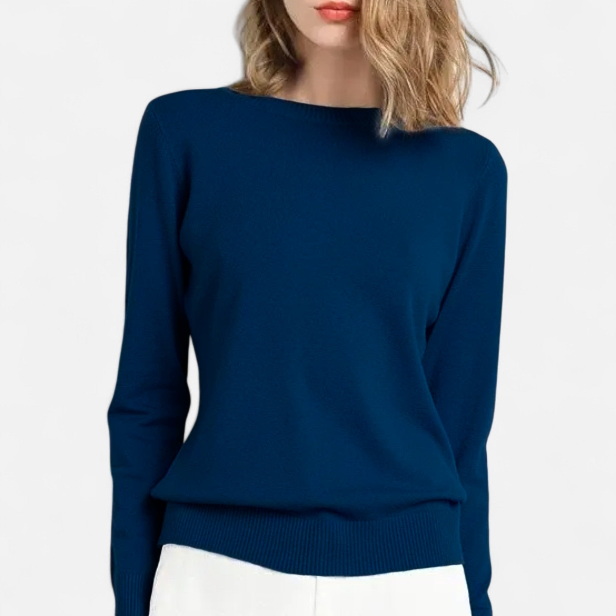 Suéter Feminino de Lã Merino com Gola Redonda Marinho