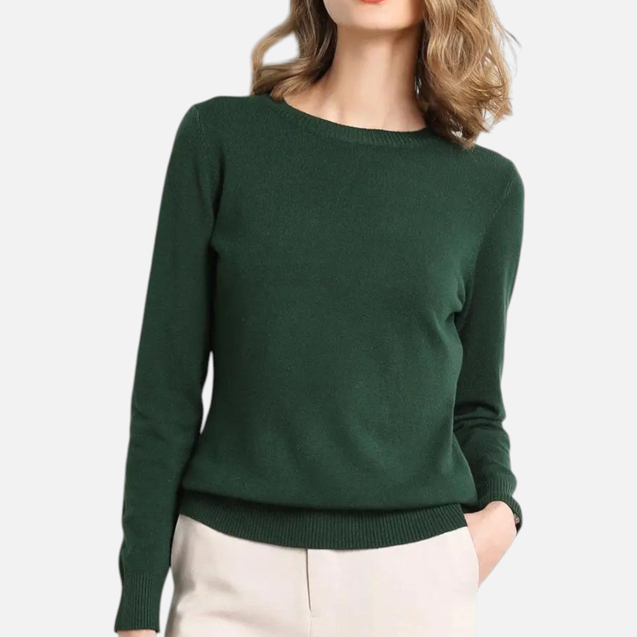 Suéter Feminino de Lã Merino com Gola Redonda Verde