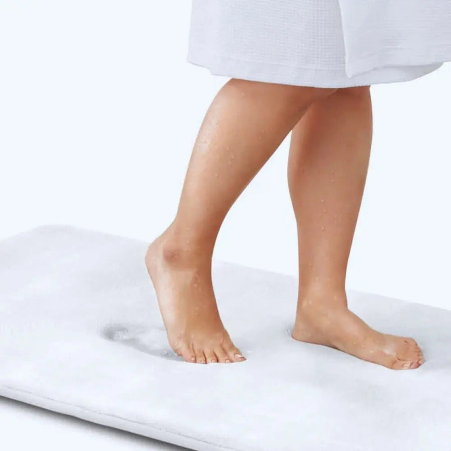 Tapete de Banho Luxora em Espuma de Memória • Conforto e Absorção Inigualáveis Branco