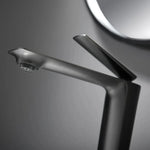Torneira para banheiro Bica Alta Monocomando Elegance em Cromado Premium.