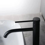 Torneira para banheiro Elegância Bica Alta Monocomando em Cromado Premium.