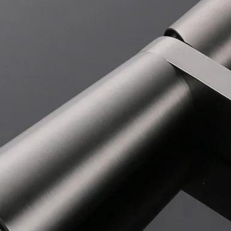 Torneira para banheiro Elegância Bica Alta Monocomando em Cromado Premium.