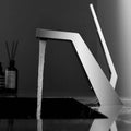 Torneira para banheiro Elegância Bica Alta Monocomando em Cromado Premium.