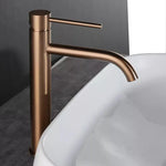 Torneira para banheiro Elegância Bica Alta Monocomando em Cromado Premium.
