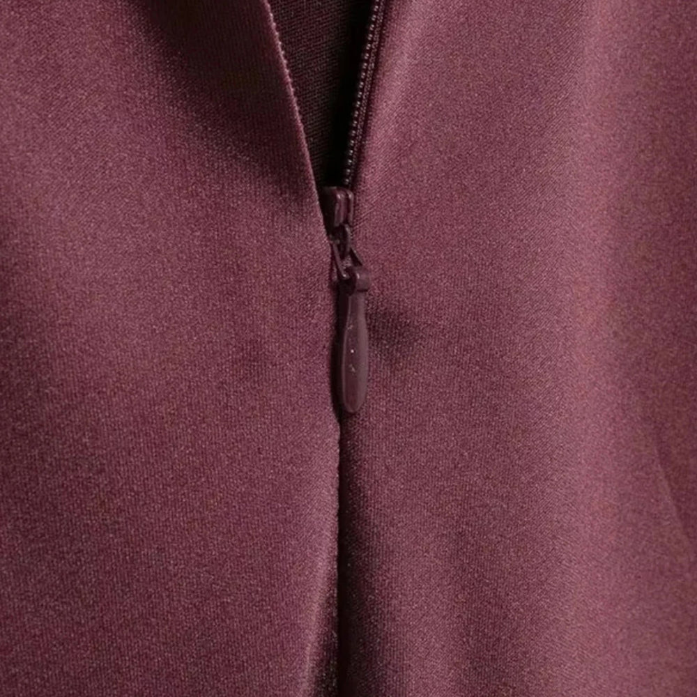 Vestido Longo de Cetim Sem Costas para Mulheres - Elegância e Conforto