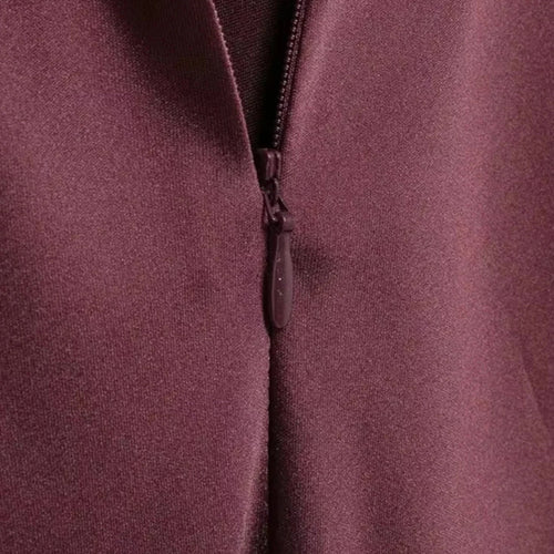 Vestido Longo de Cetim Sem Costas para Mulheres - Elegância e Conforto