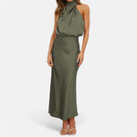 Vestido Longo de Cetim Sem Mangas para Mulheres – Caimento Fluido e Elegância Atemporal Verde Oliva