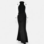 Vestido Maxi de Cetim com Recortes para Mulheres – Fluidez Sedosa e Silhueta Esculpida