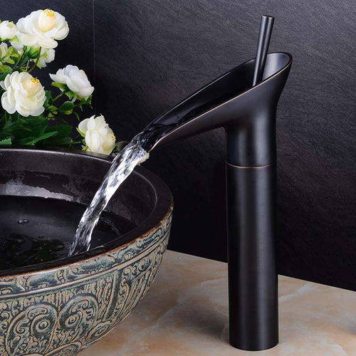 Torneira de Cascata em Latão Antigo - Misturador de Pia de Banheiro com Design de Alça Única