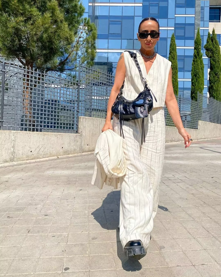 Colete Feminino Branco Listrado