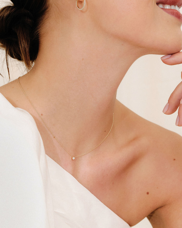 Colar Solitaire Diamond - Gold